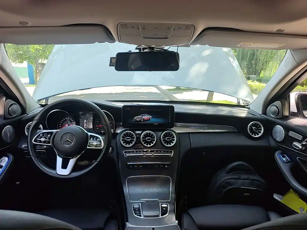 Mercedes-Benz C-Class — миниатюра 10