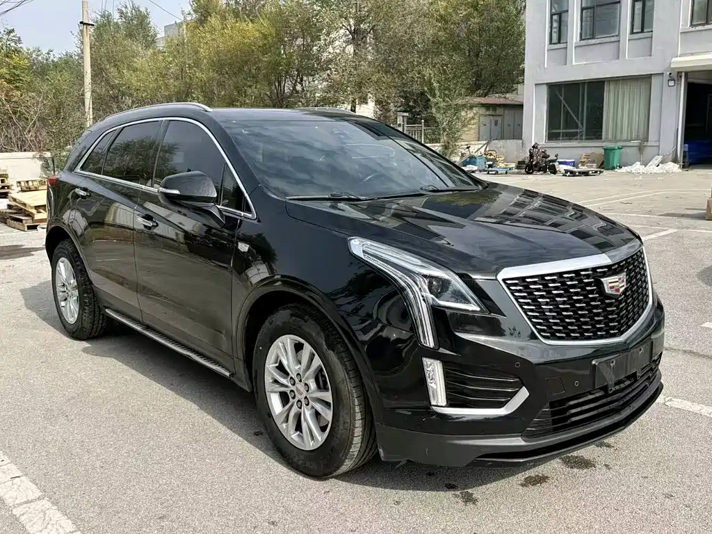 CADILLAC XT5