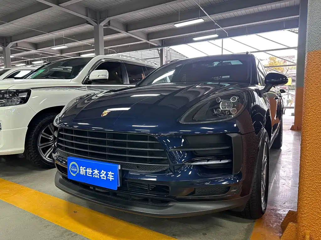 Porsche Macan 2020