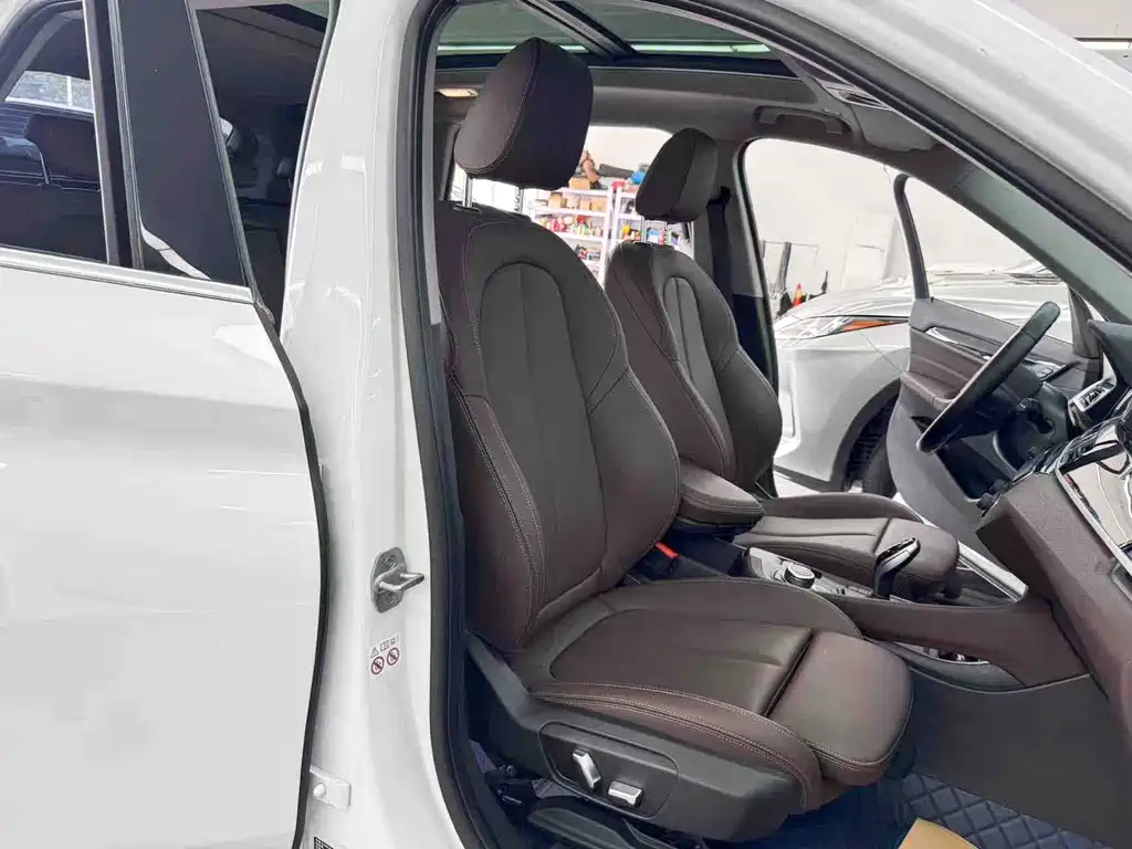 BMW X1 — миниатюра 15