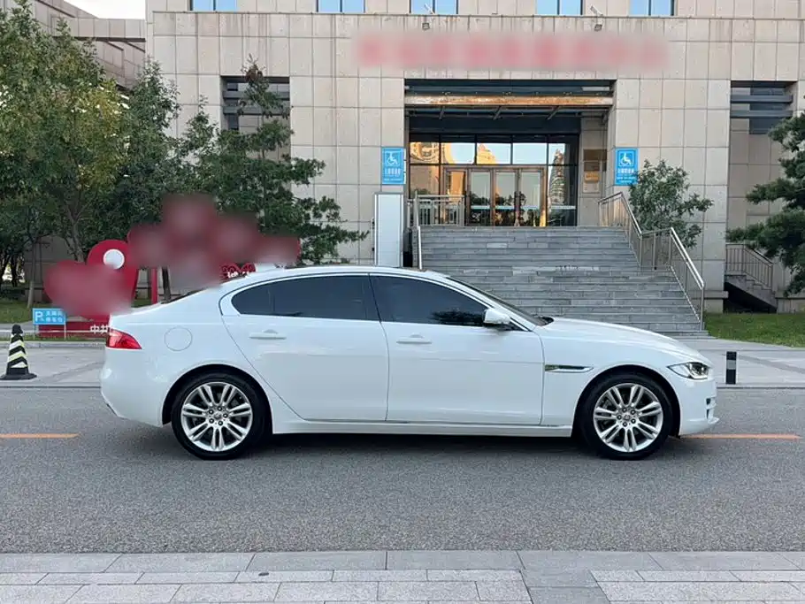 Jaguar XEL — миниатюра 11