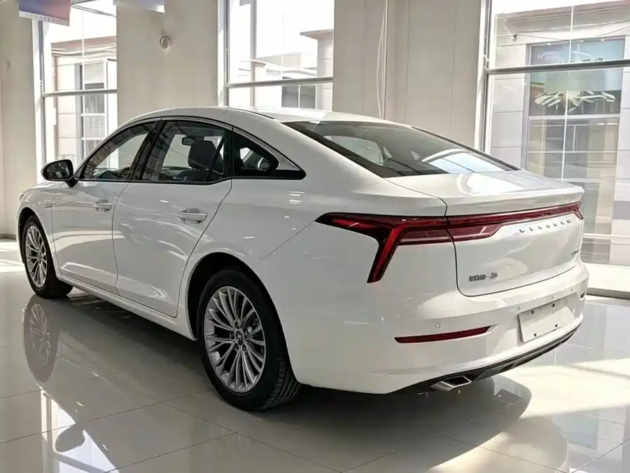 Bestune B70 — миниатюра 7