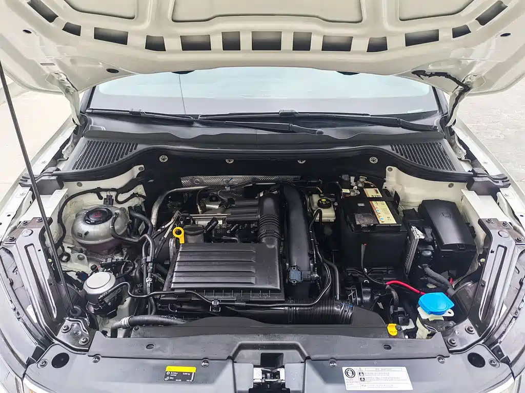 Skoda Karoq — миниатюра 10