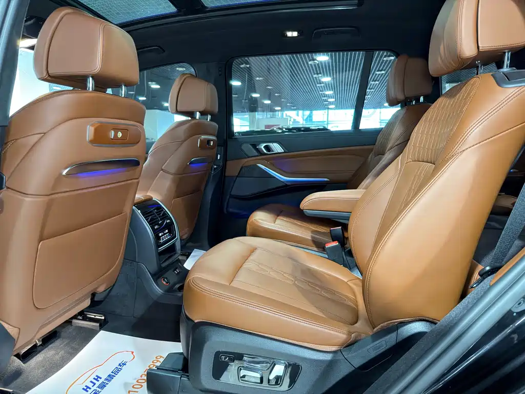 BMW X7 — миниатюра 15
