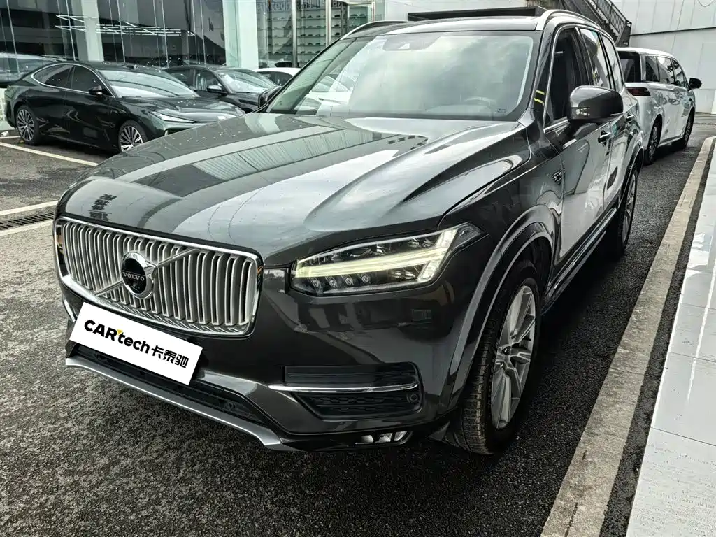Volvo XC90 2018
