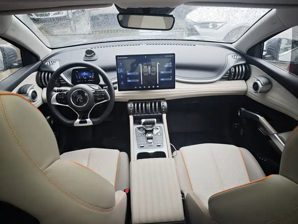 BYD Yuan Plus — миниатюра 13