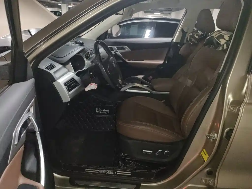 Geely Boyue — миниатюра 14