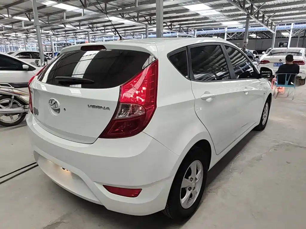 Hyundai Ruiyi — миниатюра 7