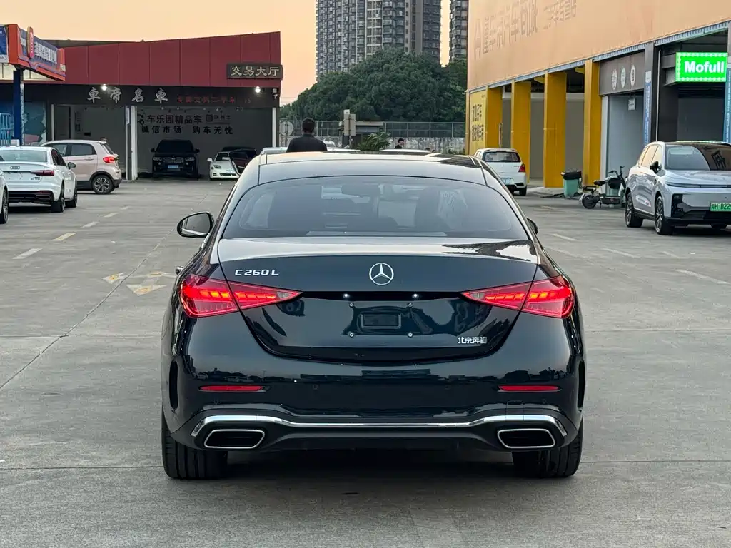 Mercedes-Benz C-Class — миниатюра 17