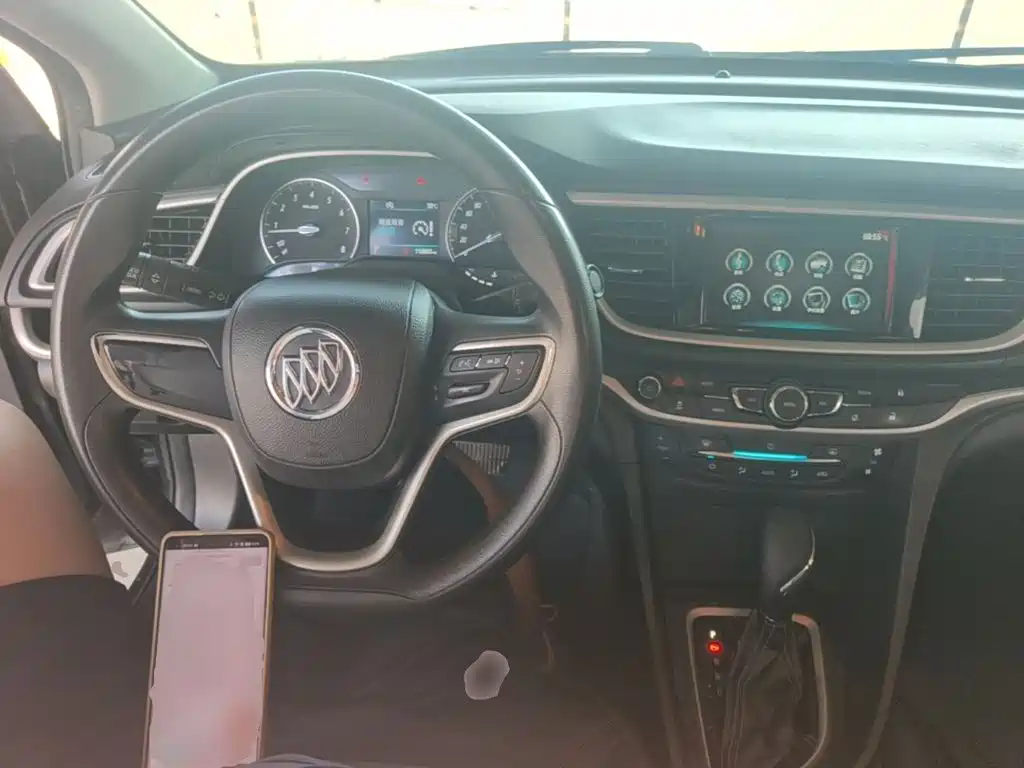 Buick Excelle — миниатюра 10