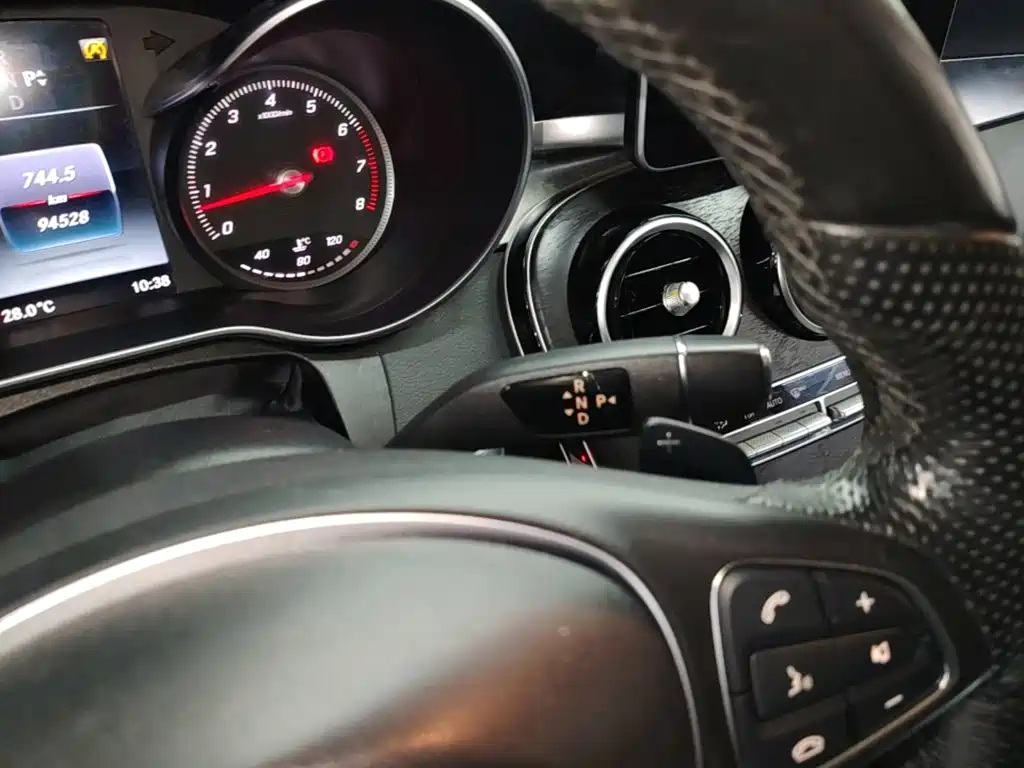 Mercedes-Benz C-Class — миниатюра 14