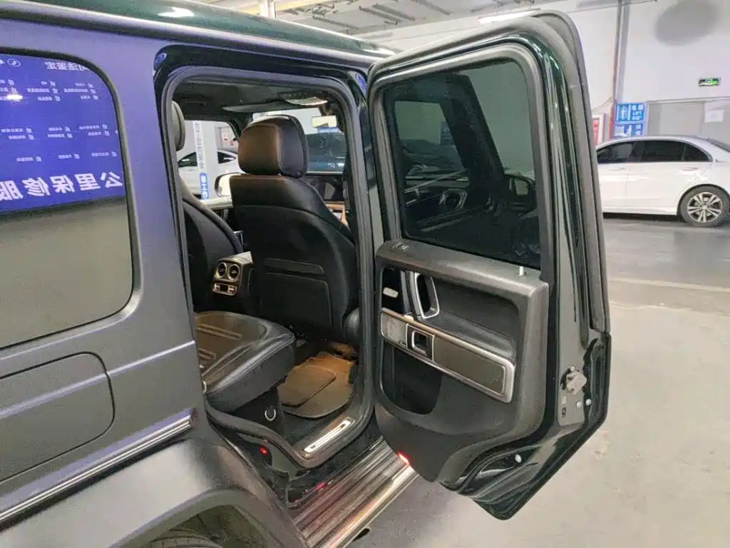 Mercedes-Benz G-Class — миниатюра 10