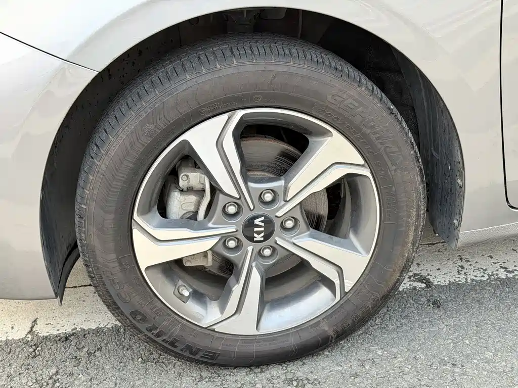 Kia K3 — миниатюра 15