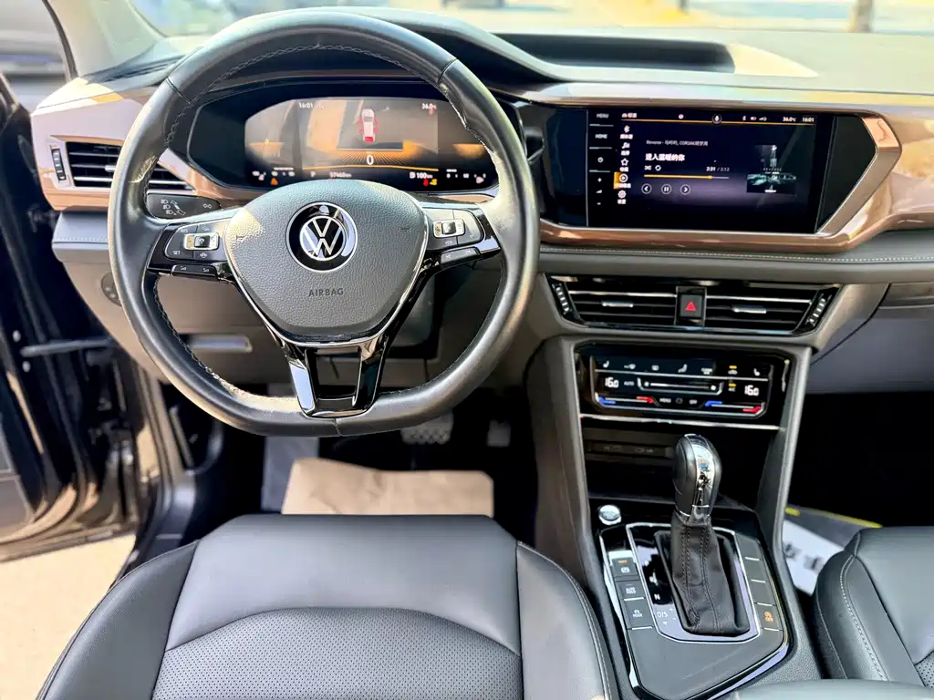 Volkswagen Tharu — миниатюра 11