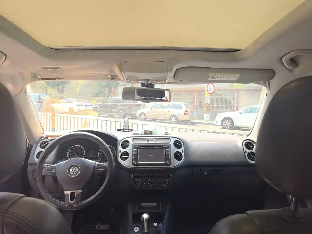 Volkswagen Tiguan — миниатюра 9