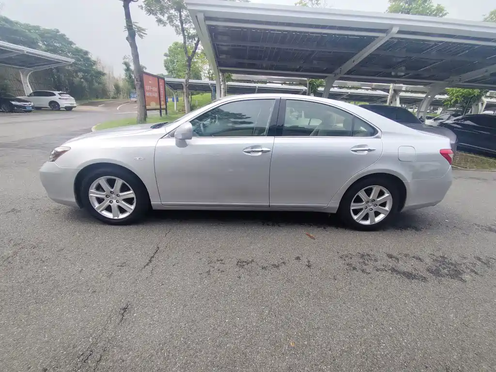 Lexus ES — фотографии объявления, Фото 5