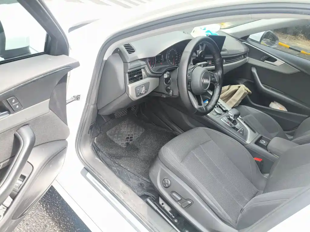 Audi A4L — миниатюра 14