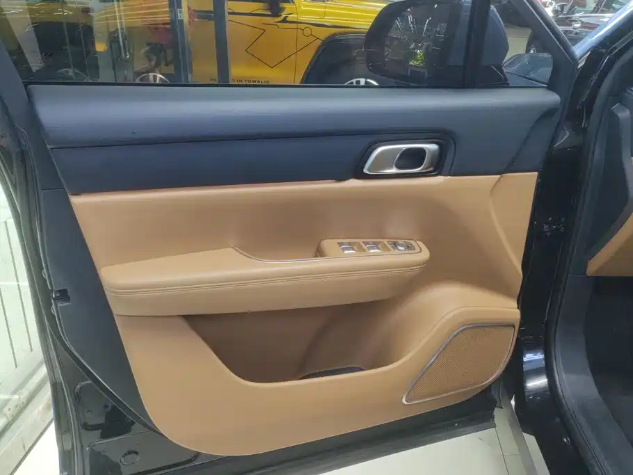 Li Auto Li ONE — миниатюра 7