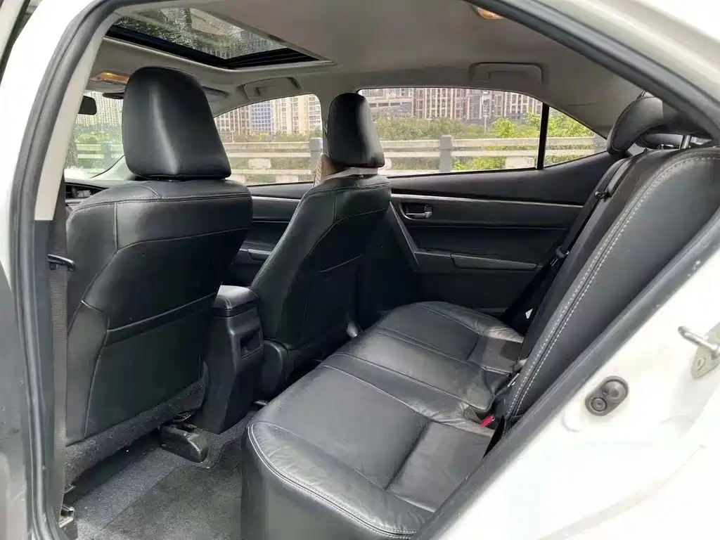 Toyota Corolla — миниатюра 9