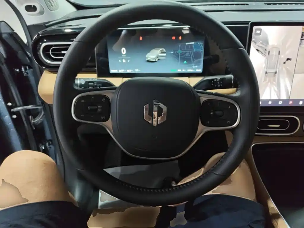 Leapmotor Leapmotor C11 — миниатюра 11