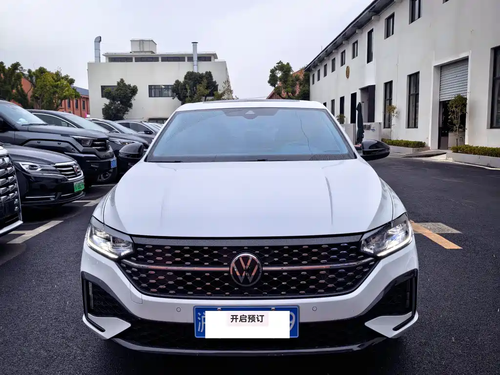 Volkswagen Lavida 2025