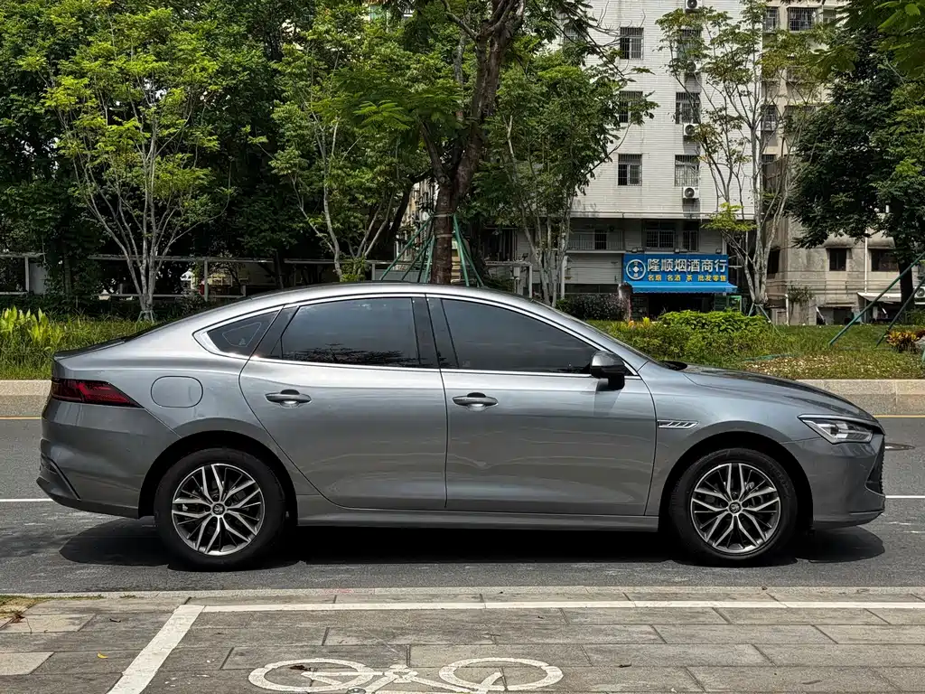 BYD Qin PLUS — миниатюра 10