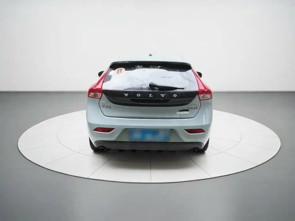 Volvo V40 — миниатюра 3