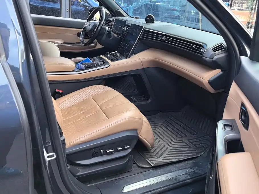 NIO ES8 — миниатюра 8