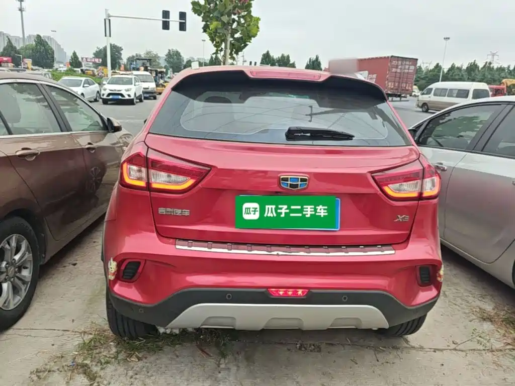 Geely Vision X3 — миниатюра 6