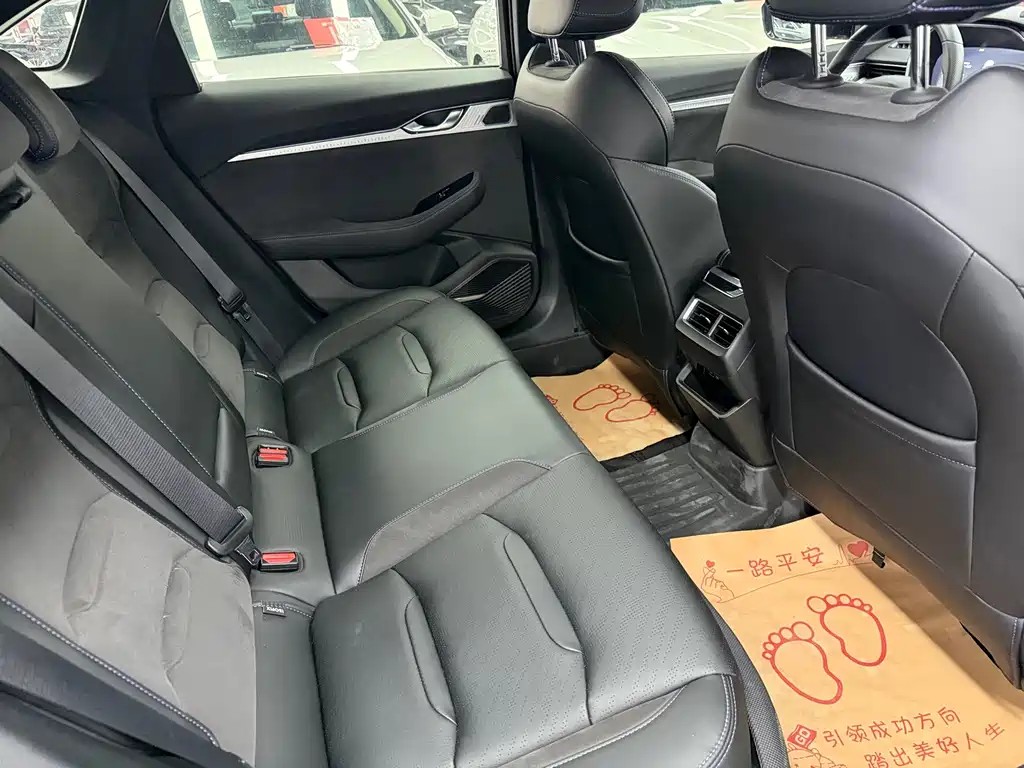 Geely Xingrui — миниатюра 10