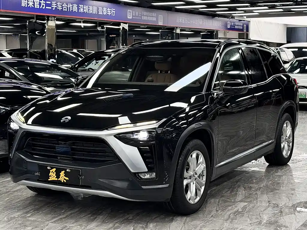 Nio ES8 2022