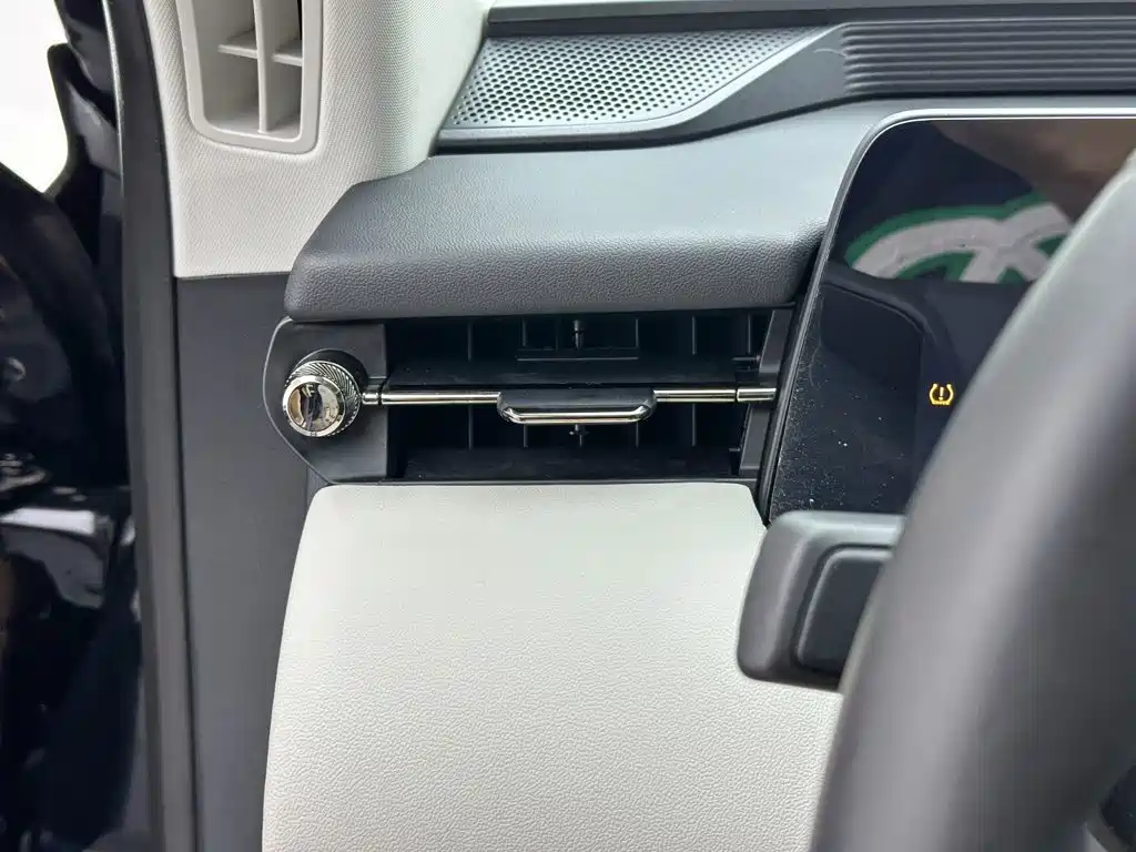 Ford Evos — миниатюра 12