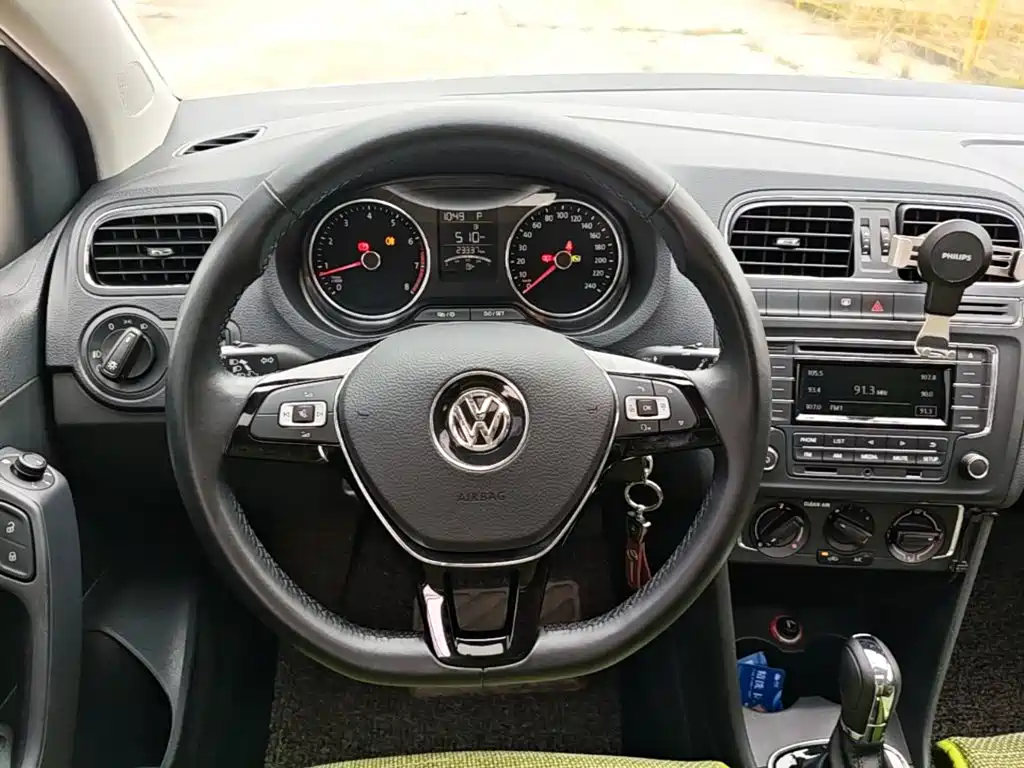 Volkswagen Polo — миниатюра 11
