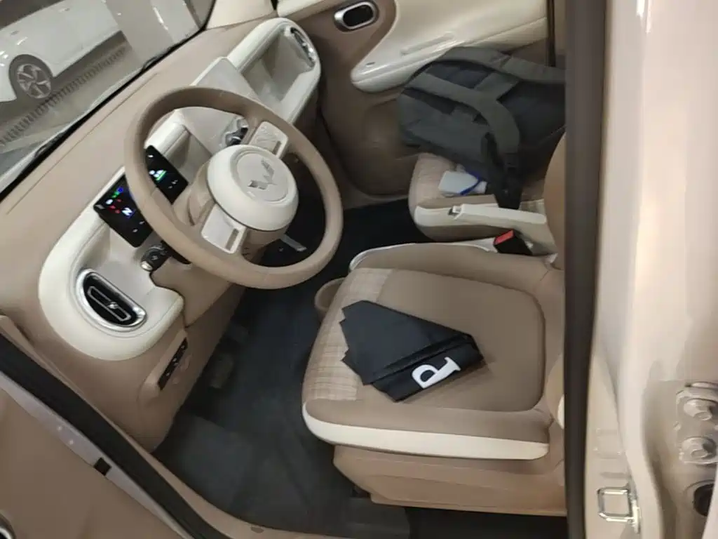 Wuling MINIEV — миниатюра 15