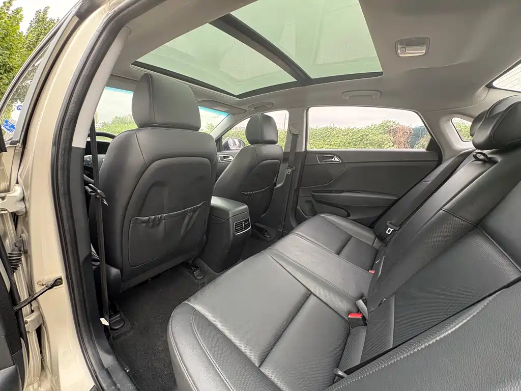 Hyundai Mistra — миниатюра 6