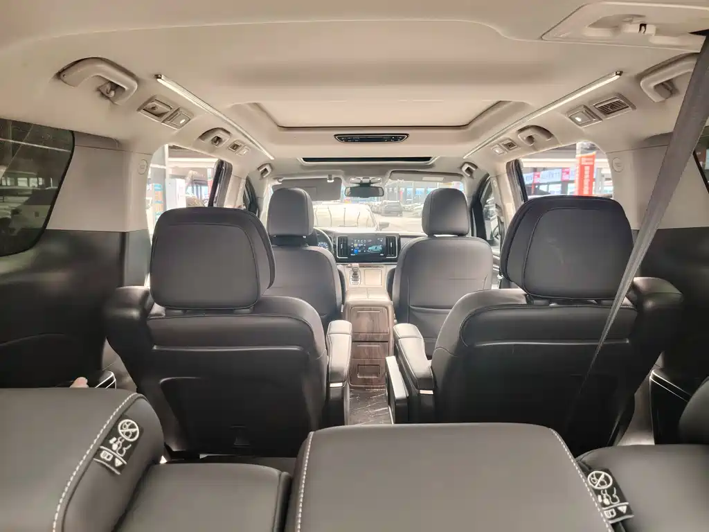 GAC Motor Trumpchi M8 — миниатюра 5