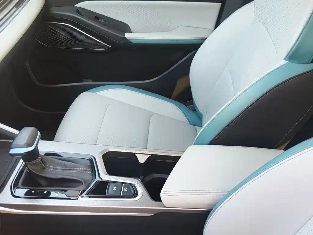 GEELY AUTOMOBILE EMGRAND