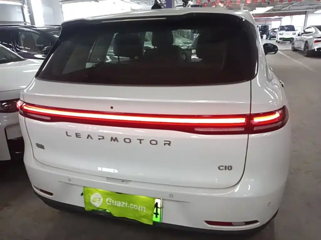 Leapmotor Leapmotor C10 — миниатюра 6