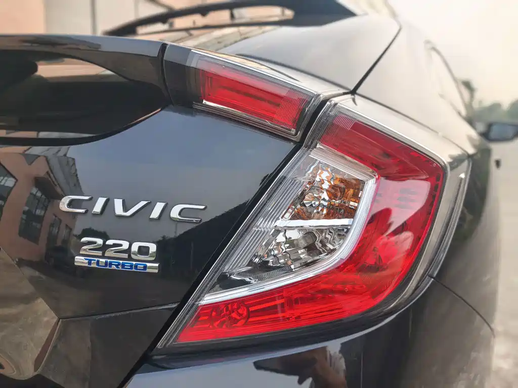 Honda Civic — миниатюра 19
