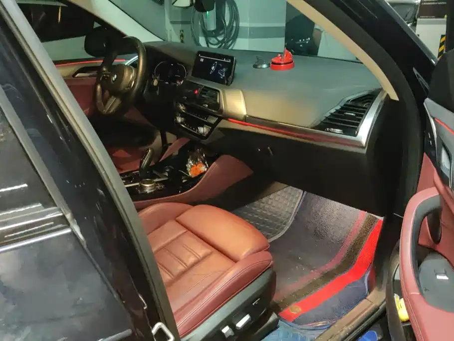 BMW X4 — миниатюра 8