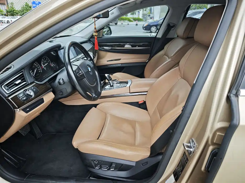 BMW 7 Series 7 2009 740Li Luxury
