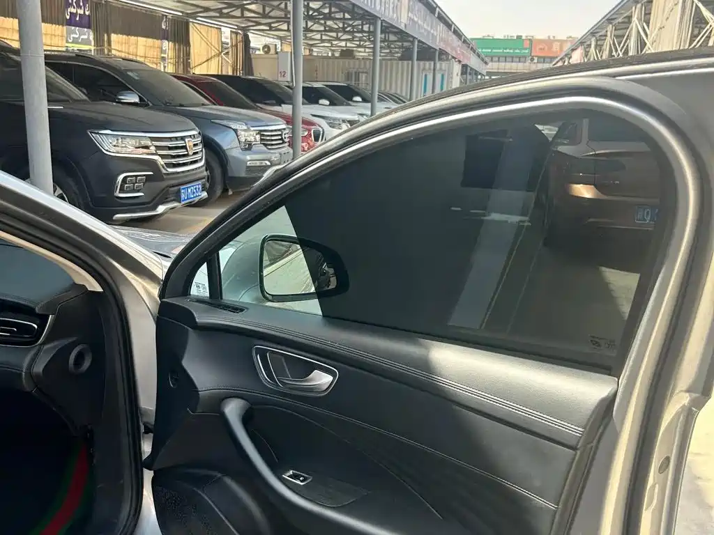 Roewe D7 — миниатюра 15