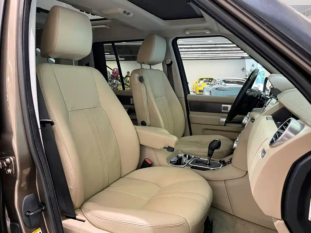 Land Rover Discovery — миниатюра 7