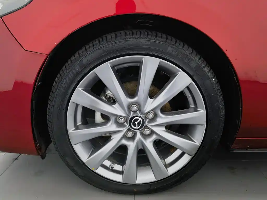Mazda 3 Axela — миниатюра 17