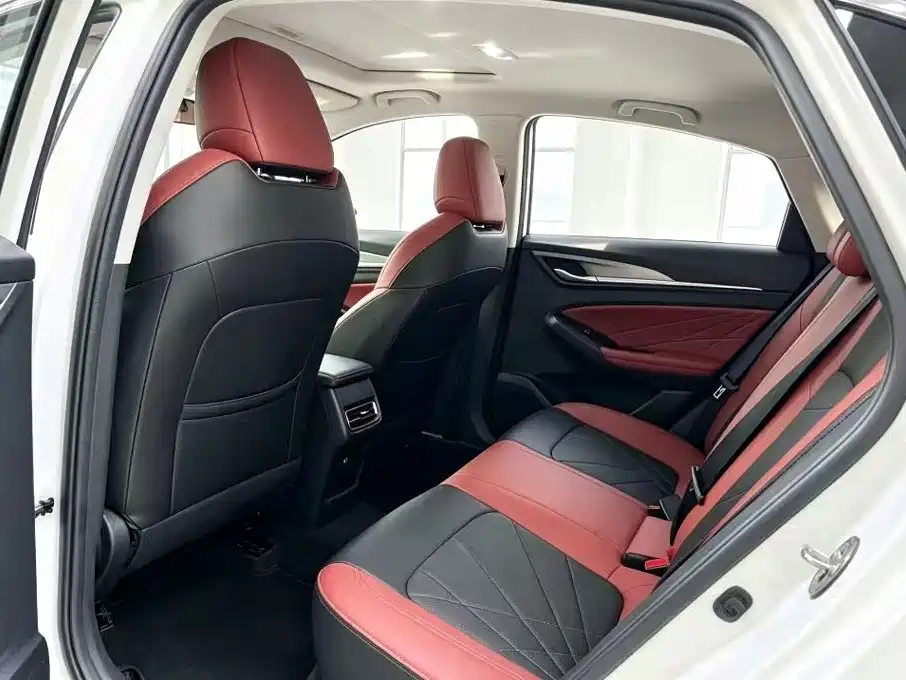 Changan Eado — миниатюра 6