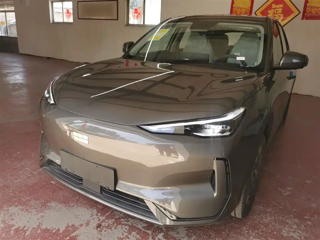 Geely Galaxy Galaxy E5 E5 2026 530km