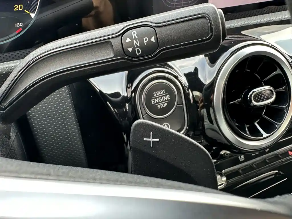 Mercedes-Benz A-Class — миниатюра 10