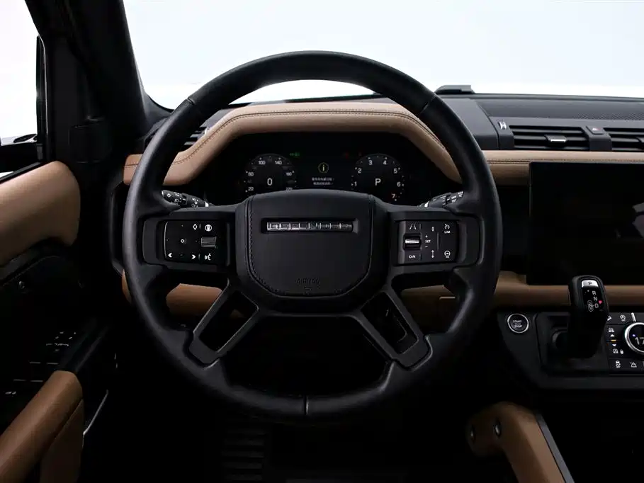 Land Rover Land Rover Defender 2025 130 3.0T P400 мест