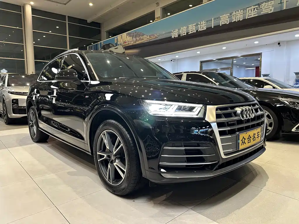 Audi Q5L — миниатюра 3