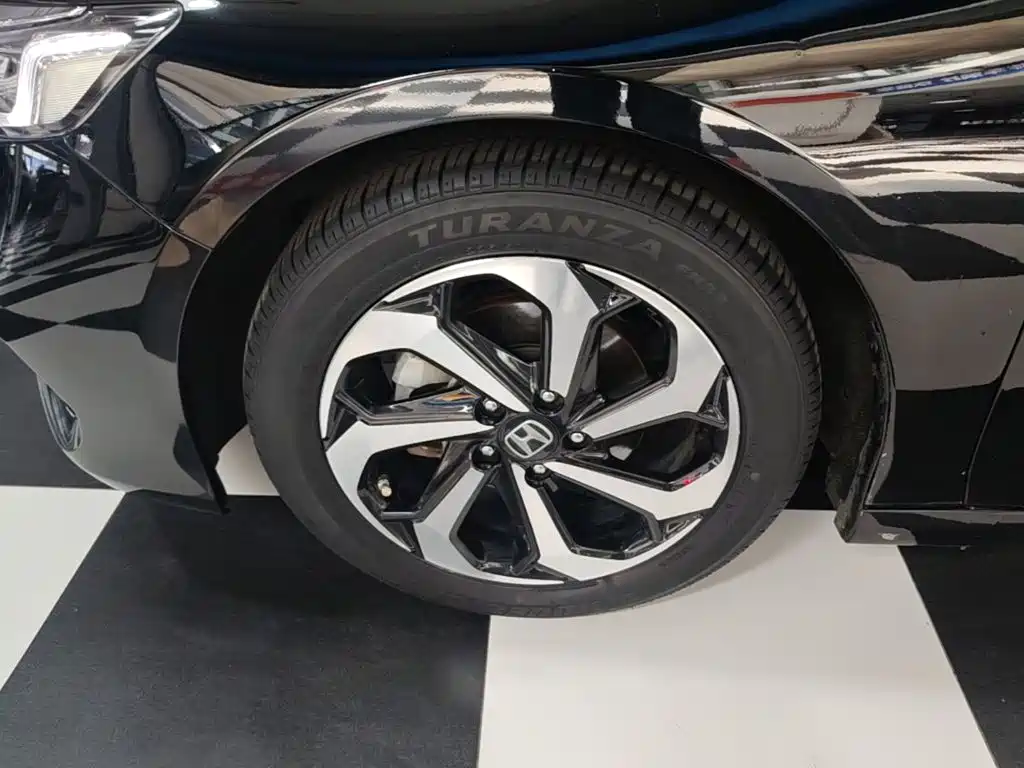 Honda Accord — миниатюра 23